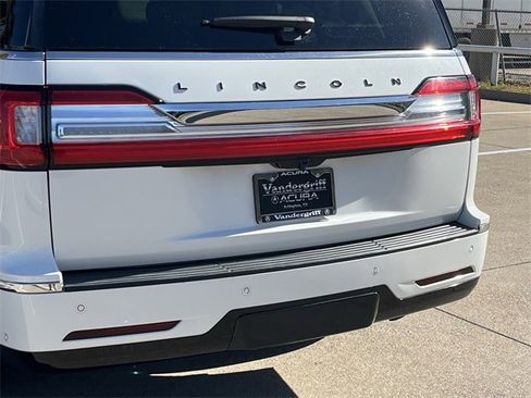 Used 2021 Lincoln Navigator L Black Label w/ Cargo Convenience Package image 6