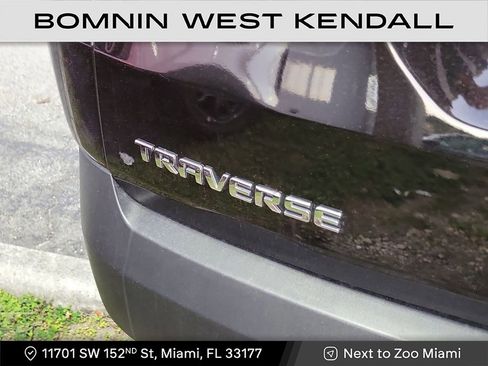 Used 2020 Chevrolet Traverse LS image 5