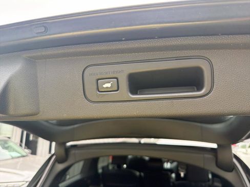 Used 2024 Honda Odyssey Sport image 12