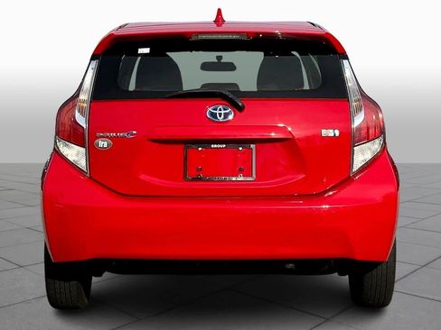 Used 2015 Toyota Prius C Two w/ Preferred Accessory Package image 4