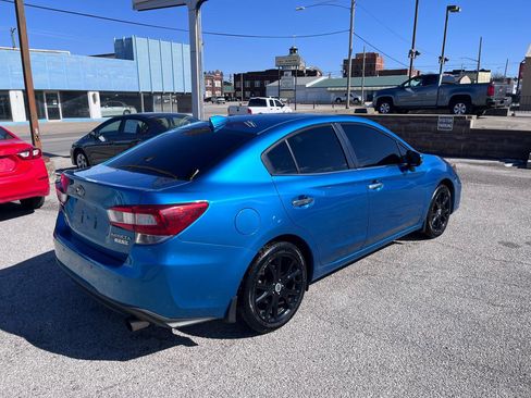 Used 2017 Subaru Impreza 2.0i Limited w/ Moonroof/BSD & Rcta/Eyesight image 3