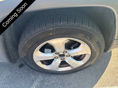 Used 2018 Jeep Compass Latitude w/ Popular Equipment Group AWD/4WD image 25