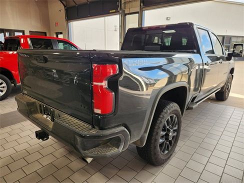 Used 2025 Chevrolet Silverado 2500 LTZ w/ Trail Boss Package AWD/4WD image 6