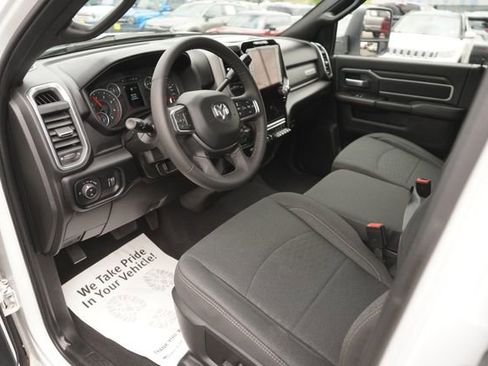 Used 2025 RAM 2500 Big Horn AWD/4WD image 8