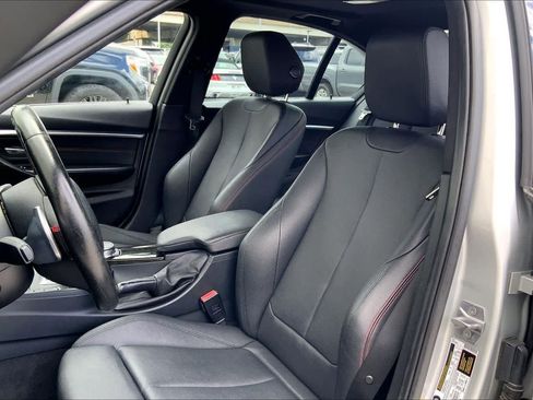 Used 2017 BMW 330i Sedan RWD image 12