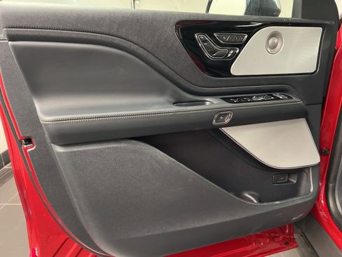 New 2026 Lincoln Aviator Reserve image 29