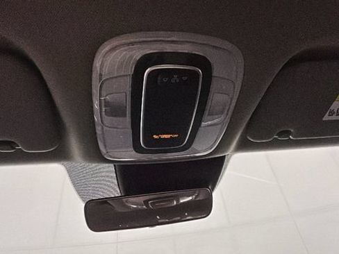 Used 2025 Hyundai Elantra Sport FWD image 25