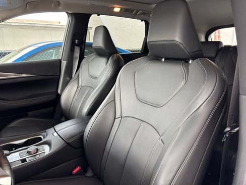 Used 2026 INFINITI QX60 Luxe FWD image 40
