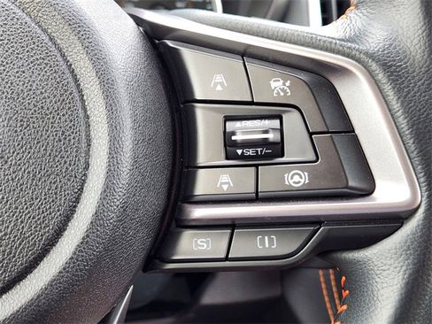 Certified 2021 Subaru Crosstrek 2.5i Limited w/ Moonroof Package 2 image 31