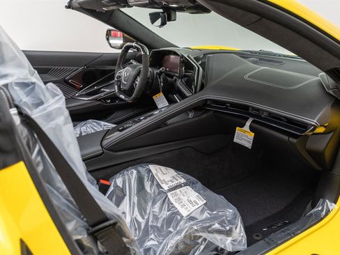 Used 2026 Chevrolet Corvette ZR1 w/ ZR1 Carbon Fiber Aero Package image 73