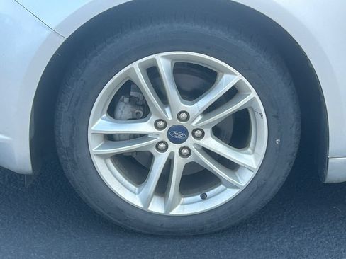 Used 2018 Ford Fusion S FWD image 12