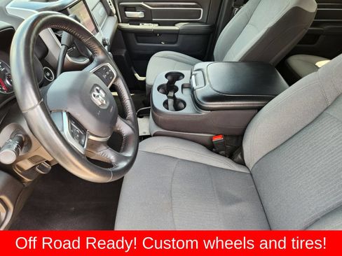 Used 2024 RAM 2500 Big Horn AWD/4WD image 25