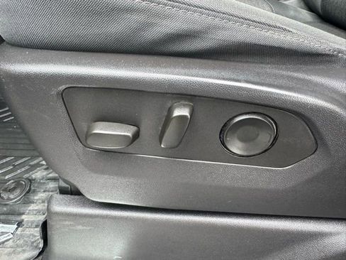 Used 2024 Chevrolet Silverado 1500 LT Trail Boss w/ Protection Package image 21