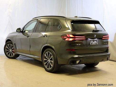 New 2026 BMW X5 xDrive50e w/ M Sport Package image 9