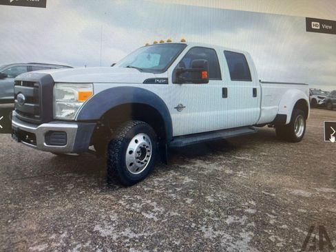 Used 2016 Ford F450 XL w/ Power Equipment Group AWD/4WD image 2