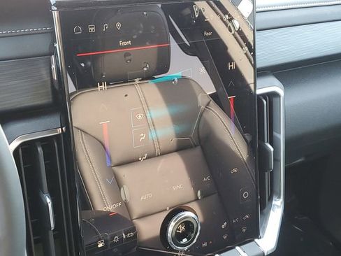 New 2026 GMC Acadia Elevation w/ Elevation Premium Package image 13