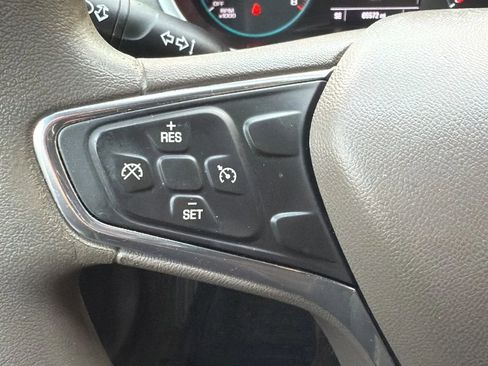 Used 2018 Chevrolet Malibu LS image 12