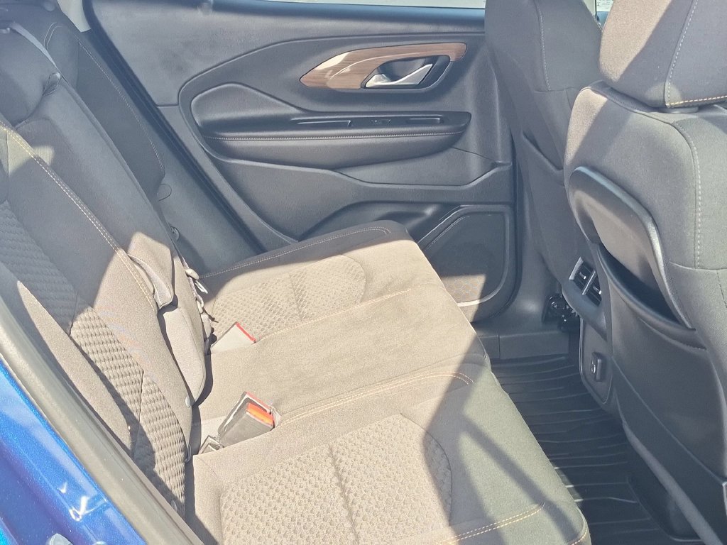 Used 2019 GMC Terrain SLE w/ Driver Convenience Package AWD/4WD image 32