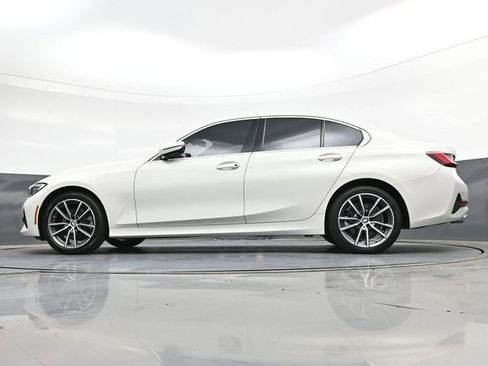Used 2019 BMW 330i xDrive Sedan w/ Convenience Package AWD/4WD image 24