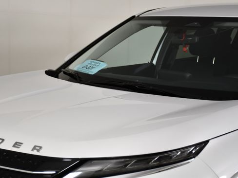 Used 2024 Mitsubishi Outlander ES AWD/4WD image 12
