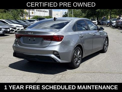 Used 2022 Kia Forte LXS w/ LXS Technology Package FWD image 2