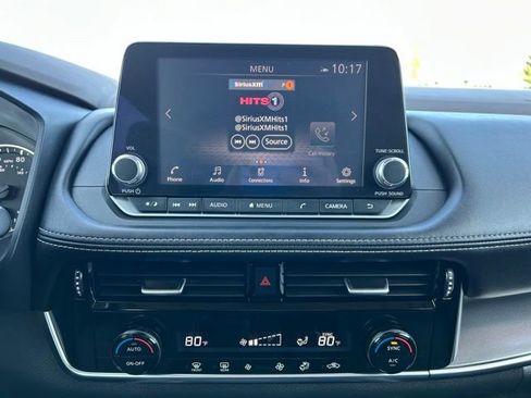Used 2021 Nissan Rogue SV AWD/4WD image 14
