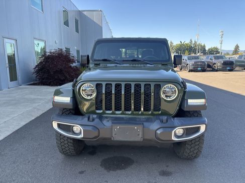 Used 2022 Jeep Gladiator Sport AWD/4WD image 5