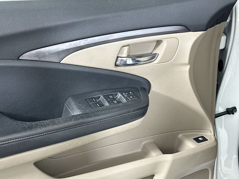 Used 2020 Honda Ridgeline RTL image 15