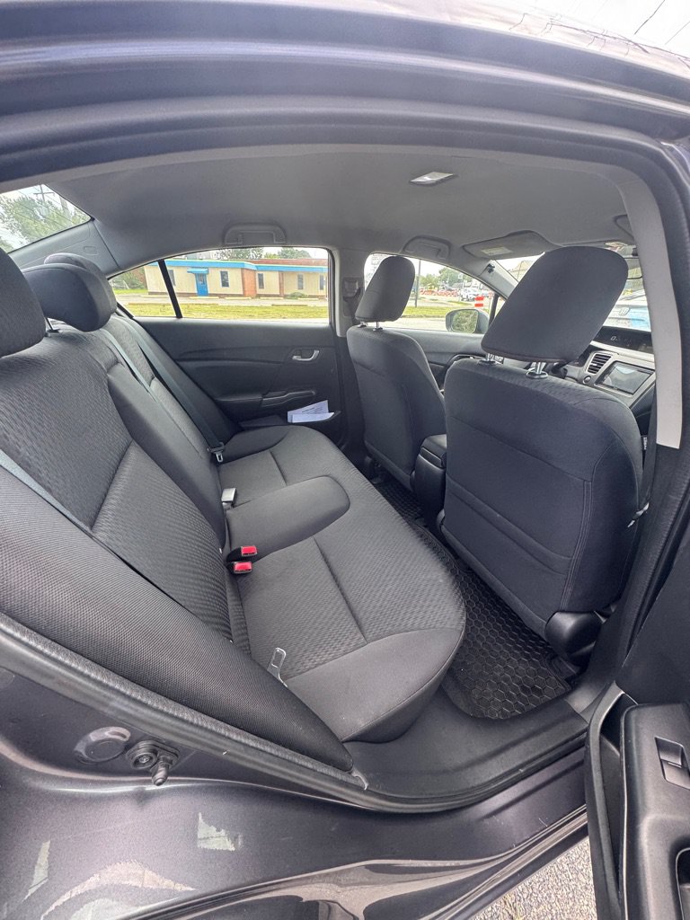 Used 2014 Honda Civic LX image 9