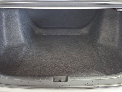 Used 2020 Honda Accord LX image 12