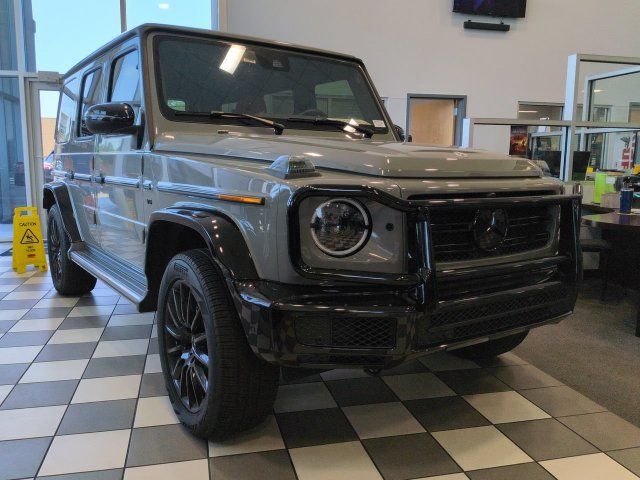 Used 2023 Mercedes-Benz G 550 image 2