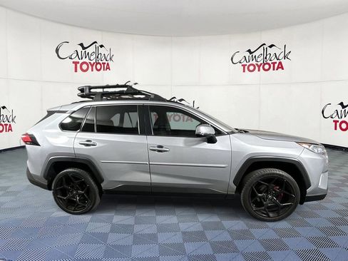 Used 2021 Toyota RAV4 XLE w/ Convenience Package image 9