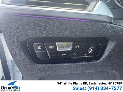 Used 2022 BMW 430i xDrive Coupe w/ M Sport Package AWD/4WD image 19