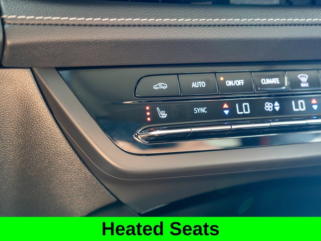 Certified 2023 Buick Envision Essence w/ Technology Package I AWD/4WD image 27