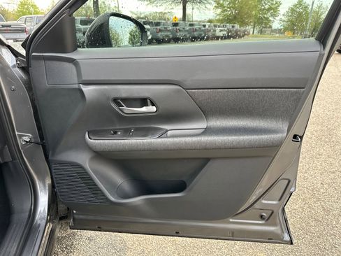 New 2026 Nissan Kicks SV w/ SV Premium Package image 12