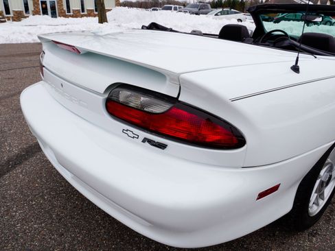 Used 1995 Chevrolet Camaro image 28