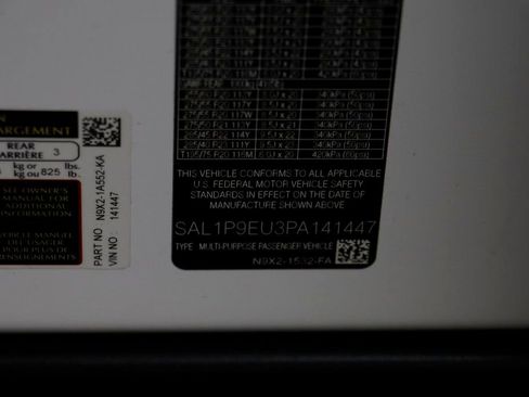 Used 2023 Land Rover Range Rover Sport SE image 25