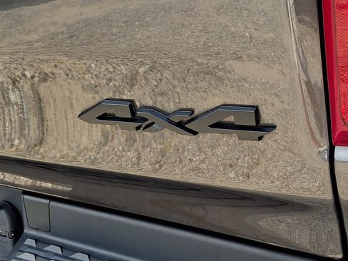 Used 2021 RAM 1500 Big Horn AWD/4WD image 16