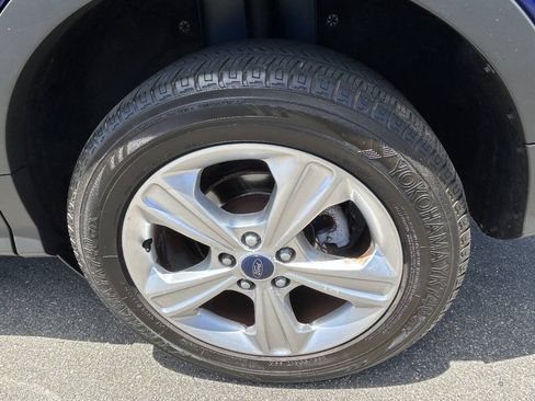 Used 2013 Ford Escape SE FWD image 18