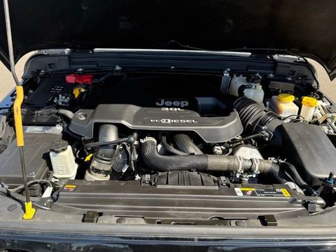 Certified 2022 Jeep Wrangler Unlimited Sport image 10