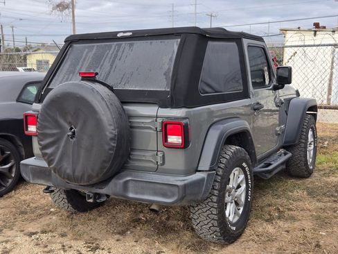 Used 2019 Jeep Wrangler Sport image 7