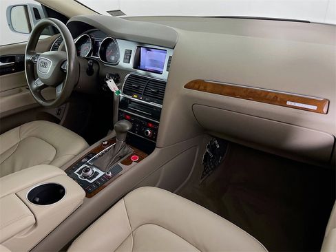 Used 2014 Audi Q7 3.0T Premium Plus w/ Premium Plus Package image 30