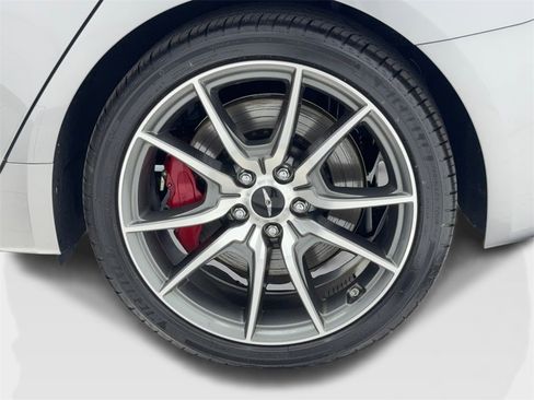 Used 2025 Genesis G70 2.5T image 56