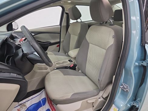 Used 2012 Ford Focus SE FWD image 7