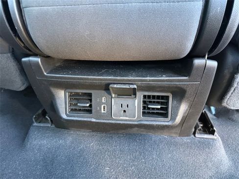 Used 2022 GMC Sierra 1500 Elevation image 24