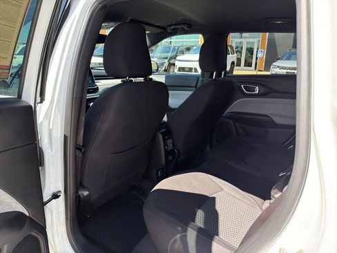 Used 2024 Jeep Compass Sport AWD/4WD image 23