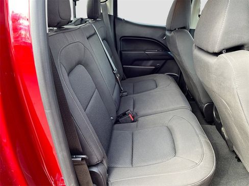 Used 2021 Chevrolet Colorado LT w/ LT Convenience Package image 24