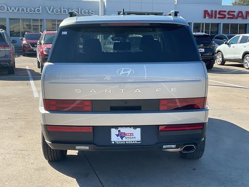 Used 2025 Hyundai Santa Fe SEL image 6