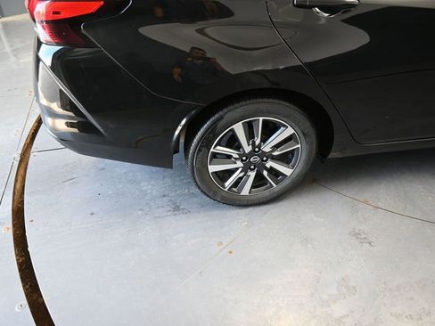 Used 2025 Nissan Versa SV FWD image 18