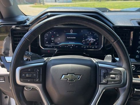 Used 2024 Chevrolet Silverado 1500 LT Trail Boss w/ Protection Package AWD/4WD image 12